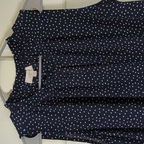 LOFT Women's Navy Blue With White Polka Dot Sleeveless Blouse / Tank - L - NWT - Picture 9 of 10